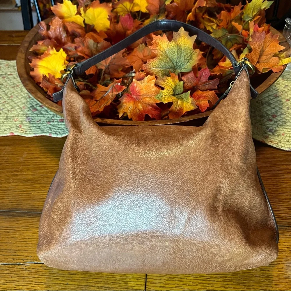 Fossil leather shoulder bag